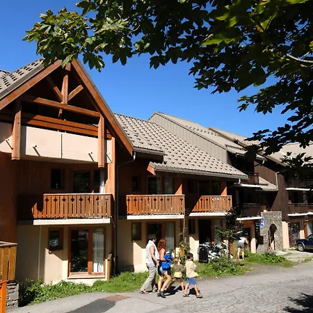 Appart hôtel Odalys L'ecrin Des Neiges 3*